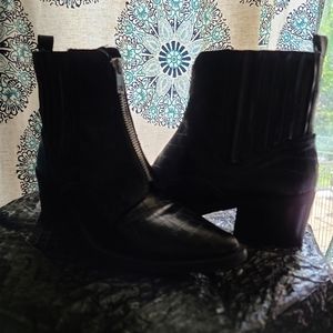 Black boots
